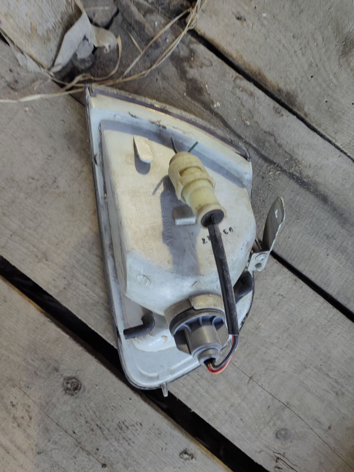 Поворотник к фаре 01916 01916, на Hyundai Poni Фото 3