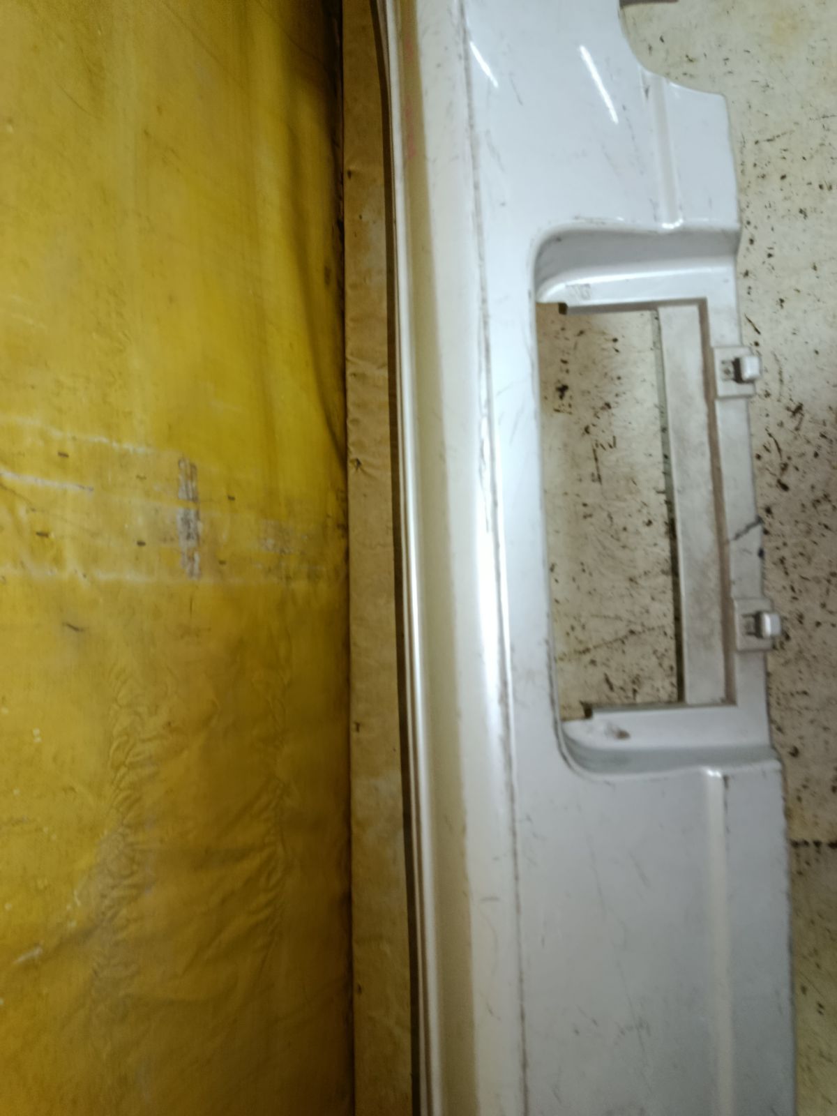 Бампер 7439 7439 на Nissan Cube AZ10 Фото 11