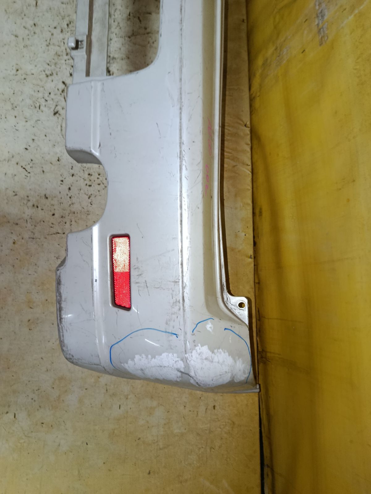 Бампер 7439 7439 на Nissan Cube AZ10 Фото 8