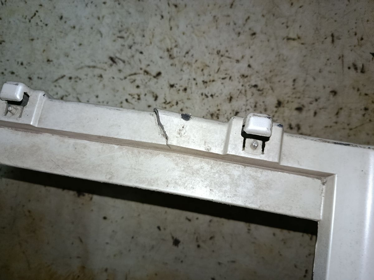 Бампер 7439 7439 на Nissan Cube AZ10 Фото 10