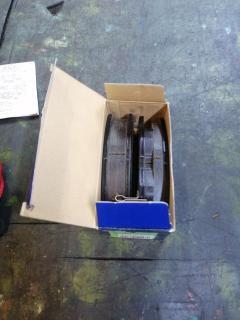 Тормозные колодки на Mitsubishi Pajero V24W ADVICS PF-3172  0 986 460 978  0 986 TB2 154  0275 02  027502  05P315  05P550  1050009  111237  1170  1170600  120387  140701  140701049  140701200  1501223006  1511403  1617265580  179905  192938  1V3L3328Z  1Y213328ZE  2137301  2137307  213731701  21374  2201150  223006  227502  231717  27502  286 002BSX  286002SX  3003530281  31299  321461EGT  363700200044  363702160884  363710200044  36648  36648 OE  402B0682  4950  5005527  50527  5502223006  5SP315  600000098780  6107299  6260315  710CS  8110 42915  8221150  8DB 355 024051  8DB 355 026971  8DB355005781  9557  ABP9874  AC479781D  ADB3295  ADB3295HD  ADC44240  AF6018  AFP151S  AKD3172  AN-233WK  AN233WKX  AN312WK  AS-M204M  ASN189  AV926  AW1810541  AY040-MT005  AY040MT005  BBP1511  BD5519  BL1307A2  BP1015  BP2387  BP43359  BP5506  BP572  BPF025  BPF025N  BS0986460978  BS1858  BV556  C00701  C00701J  C15027  C15027ABE  CBP3295  CD6018  CD6018M  CD6018MSTD  CD6018MTYPED  CF3172  CKM4  CKM53  CMX349  D123E  D1N033  D6018M  D6018M-02  D6018M01  DB1113  DB606A  DBP511111  DFB1958  DFP729  DP1010100164  EC1135  ELT349  FBP1135  FP0349  GDB729  GK0572  GK0621  GP06018  H04MB002  HDP193C  HP5022  HP8318NY  HP9275  J3605027  JBP0253  JCP556  KBP5501  KD4232  KD6018M  LP633  LVXL588  M2621373  M281327Y  MB500812  MB500813  MB500814  MB500815  MB500816  MB500819  MB699087  MB699088  MBP572  MD014M  MD6018MS  MDB1446  MDB81446  MFP2527  MI701004  MKD349  MN-182M  MPM03  MR128799  MR162523  MR162524  MR389523  MR389524  MR389526  MS3172  MX349  MZ690002  MZ690003  MZ690017  MZ690037  MZ690334  N826  NDP-193C  NP3000  NP3000SC  P 54 008  P375302  P54008  PA527AF  PA552  PAD602  PAD717  PBP556  PBP9874  PC0633S  PCP1542  PD377  PKG003  PN3172  RA04950  RB0701  RN197M  RNZ213  S700324  SBP556  SKEPM03  SN776P  SP 1135  SP 222  SP 222 PR  STMR389526  T0044  TD-086-3172  TD3172  TDB1604A  TH193C  TN197M  TR123C  TR123CM  V9118M004  VP172  WS204401  X3511005, Переднее расположение