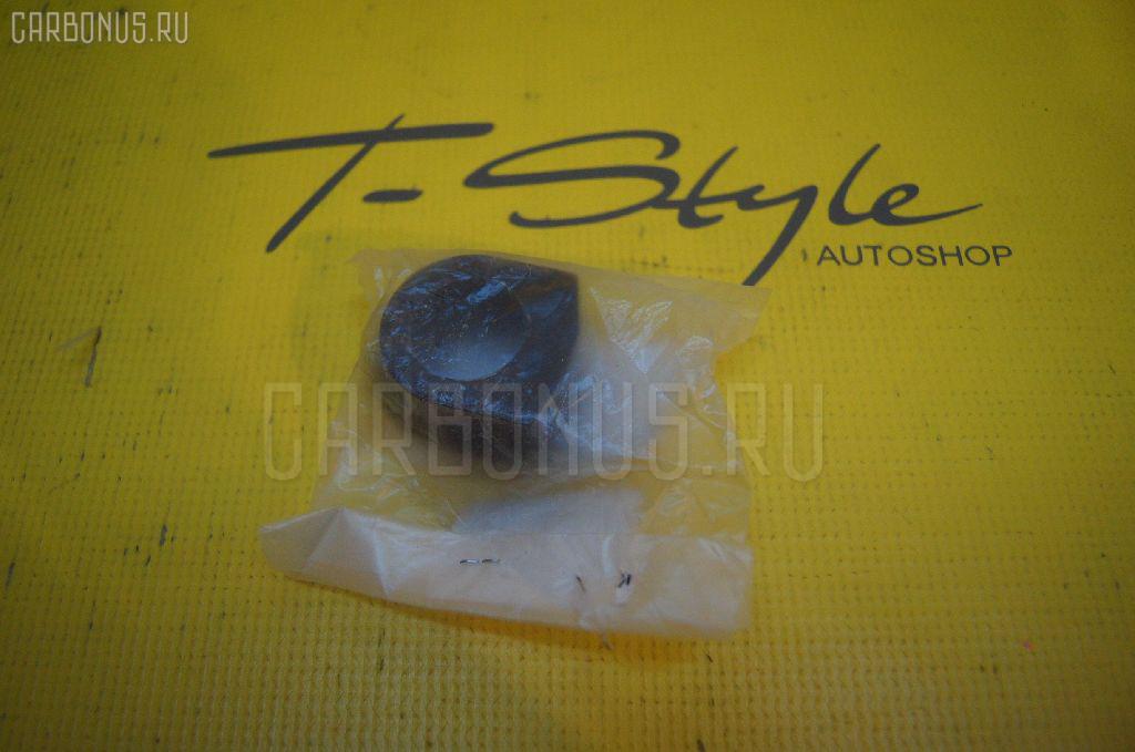 Втулка стабилизатора NISSAN 54613-5V002 на Nissan Serena TC24 Фото 1