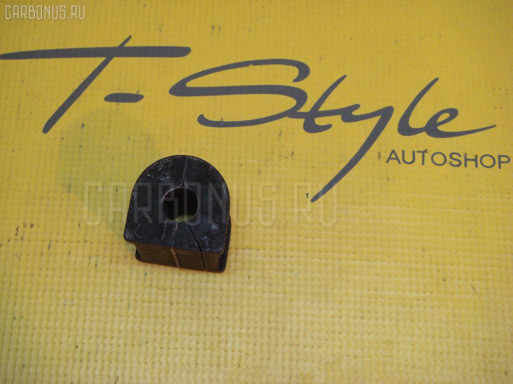Втулка стабилизатора TOYOTA 48818-12220, TSB-706 на Toyota Corolla AE100 Фото 2