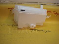 Бачок омывателя TOYOTA 85325-60100 на Toyota Land Cruiser UZJ100W Фото 3