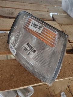 Поворотник к фаре 30-215 30-215,81621-30370 на Toyota Crown Majesta UZS151 Фото 2