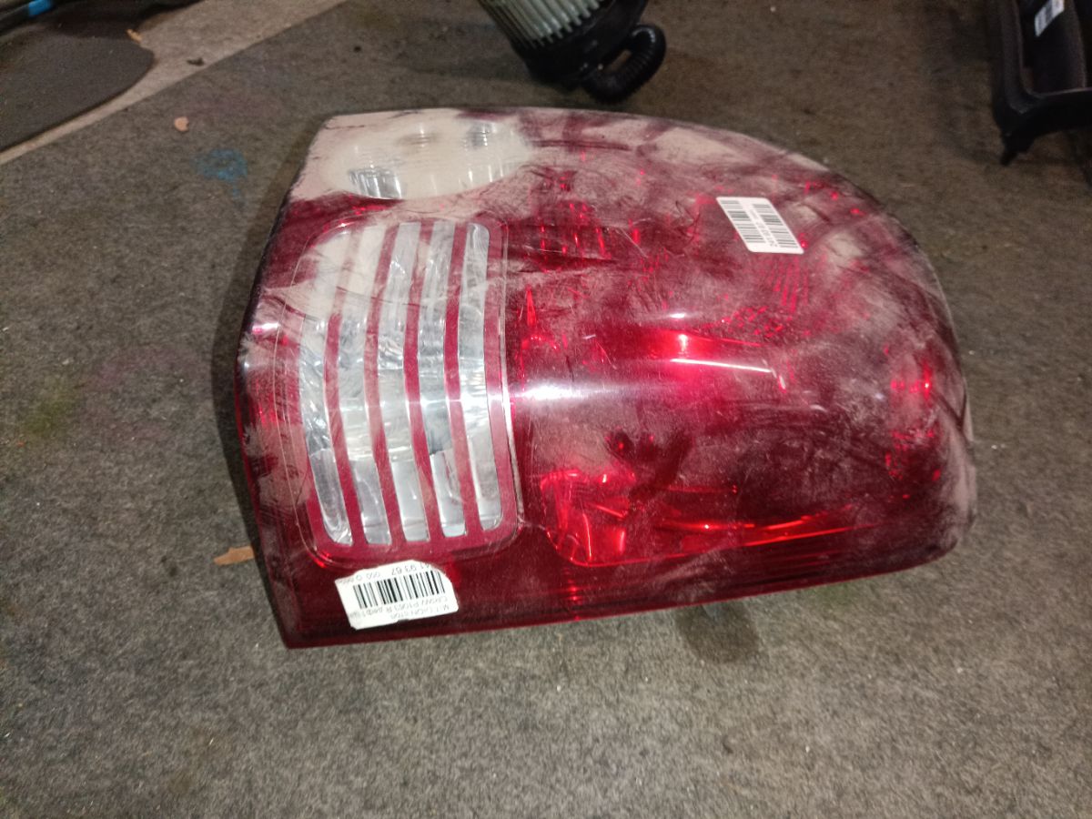 Стоп P1063 P1063,MR548642 на Mitsubishi Dion CR9W Фото 3