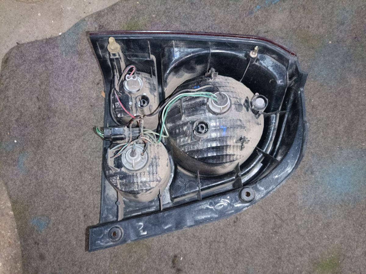 Стоп P1063 P1063,MR548642 на Mitsubishi Dion CR9W Фото 4