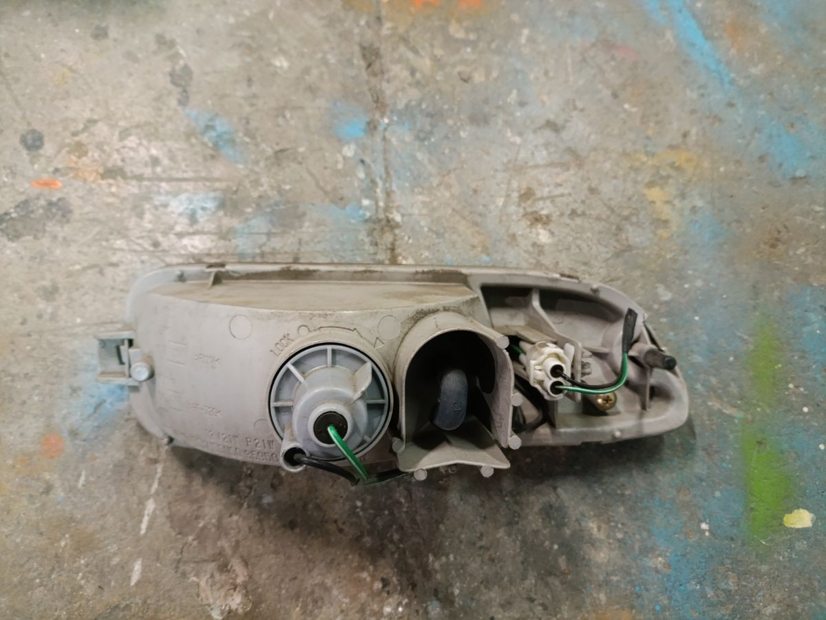 Стоп 35950-80G0 35950-80G0,35970-80G00 на Suzuki Swift HT51S Фото 3
