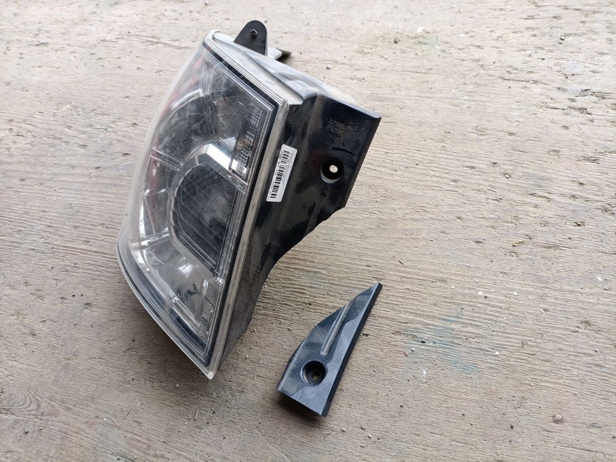 Стоп P5134 P5134,L20851180E на Mazda Mpv LY3P Фото 3