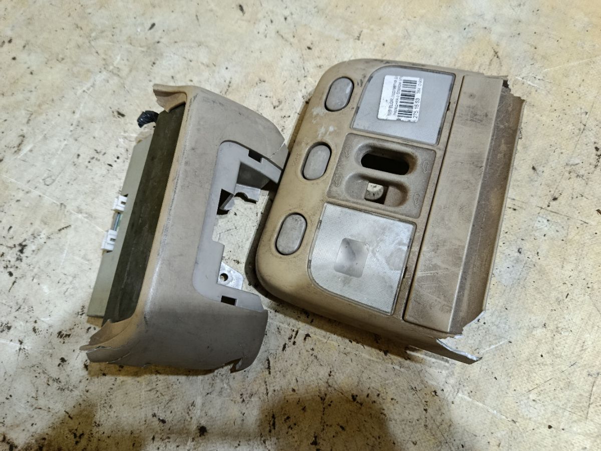 Дисплей информационный 28520-VE010 на Nissan Elgrand AVWE50 Фото 4