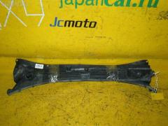 Решетка под лобовое стекло на Toyota Camry CV30 Фото 2