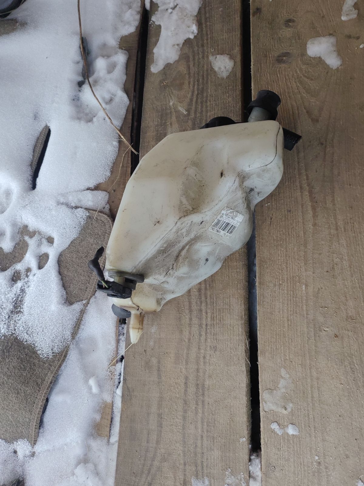 Бачок гидроусилителя A2103200114, A0004600183 на Mercedes-Benz E-Class Station Wagon S210.262 112.914 Фото 4