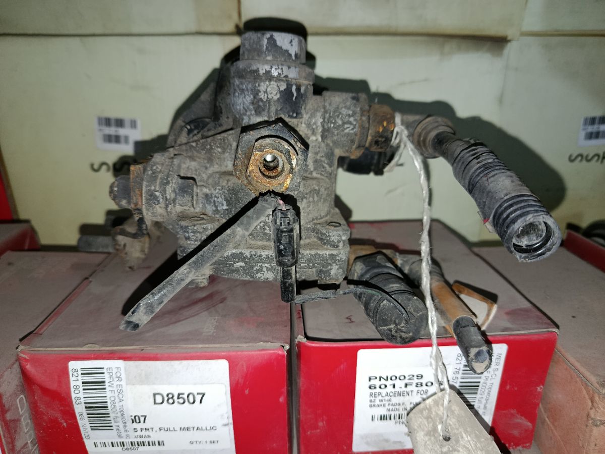 Клапан на Hino Profia FN2PWG P11C Фото 6