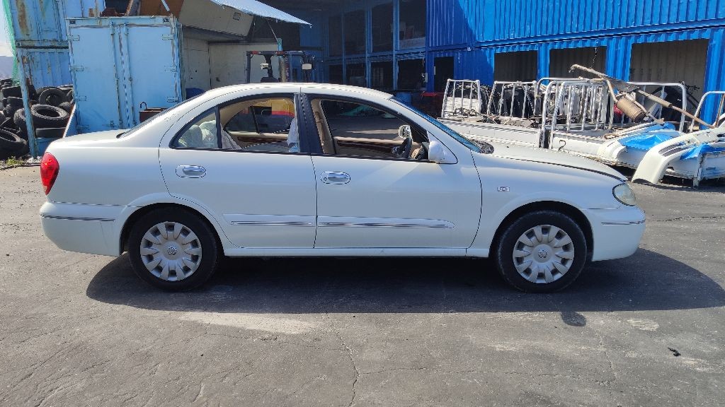 Nissan bluebird sylphy qg10