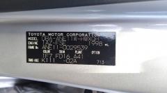 Крепление радиатора 16533-22030 на Toyota Wish ANE11W Фото 3
