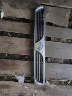 Решетка радиатора на Nissan Pulsar N14 Фото 2