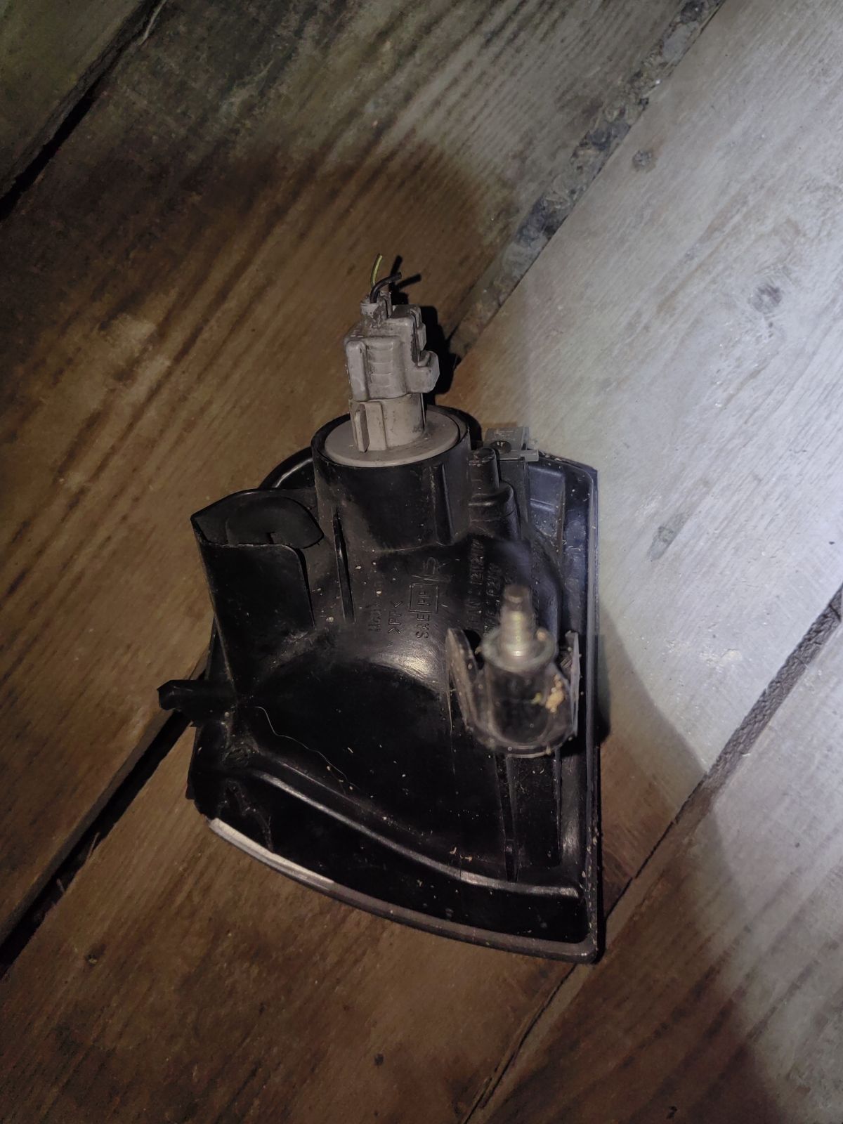 Поворотник к фаре 210-32018 210-32018,35601-60G00 на Suzuki Cultus Crescent Wagon GC21W Фото 3