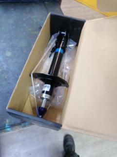 Стойка амортизатора на Nissan X-Trail NT30 QR20DE CARFERR CR-049FR-NT30  312 110  32-M26-A  334360  543028H600  543028H625  543028H700  543028H725  543028H726  54302EQ025  54302EQ125  B3220  CR-049-8670  CR8956  SJ-049-8670  SJ-049FR-NT30  ST-049-8670  ST-049FR-NT30, Переднее Правое расположение