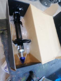 Стойка амортизатора на Nissan X-Trail T30 QR20DE CARFERR CR-049FL-NT30  312 111  313 634  32-M27-A  334361  54303 8H600  54303 8H625  54303 8H725  543038H700  54303EQ025  54303EQ125  B3221  CR-049-9714  CR8957  SJ-049-9714  SJ-049FL-NT30  ST-049-9714  ST-049FL-NT30, Переднее Левое расположение