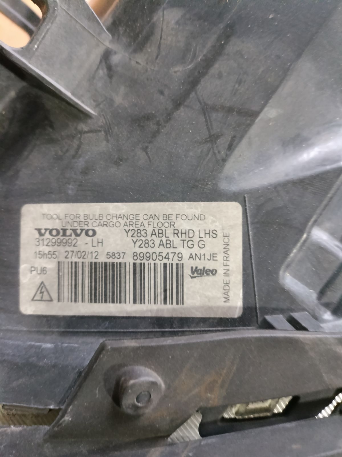 Фара 31299992 на Volvo V60 FW Фото 6