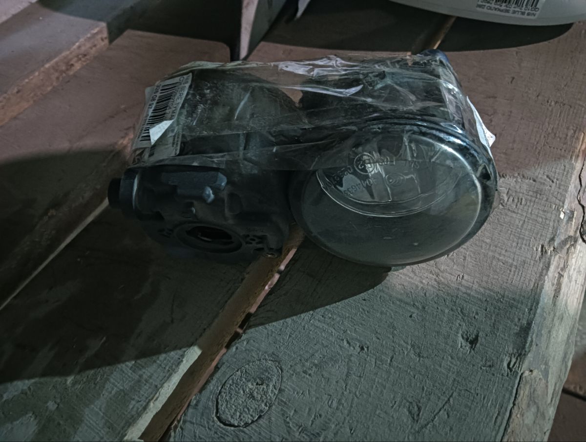 Туманка бамперная 02B2704 02B2704 на Nissan Serena C25 Фото 3