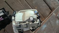 Поворотник бамперный 47-53 47-53 на Toyota Prius ZVW30 Фото 6