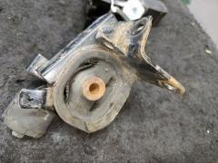 Подушка двигателя на Toyota Voltz ZZE136 1ZZ-FE Фото 11
