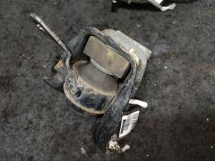 Подушка двигателя на Toyota Voltz ZZE136 1ZZ-FE Фото 13