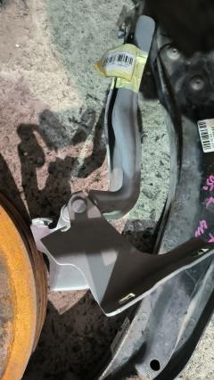 Крепление капота на Nissan Wingroad JY12 Фото 3