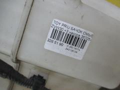 Бачок омывателя на Toyota Prius ZVW30 Фото 2