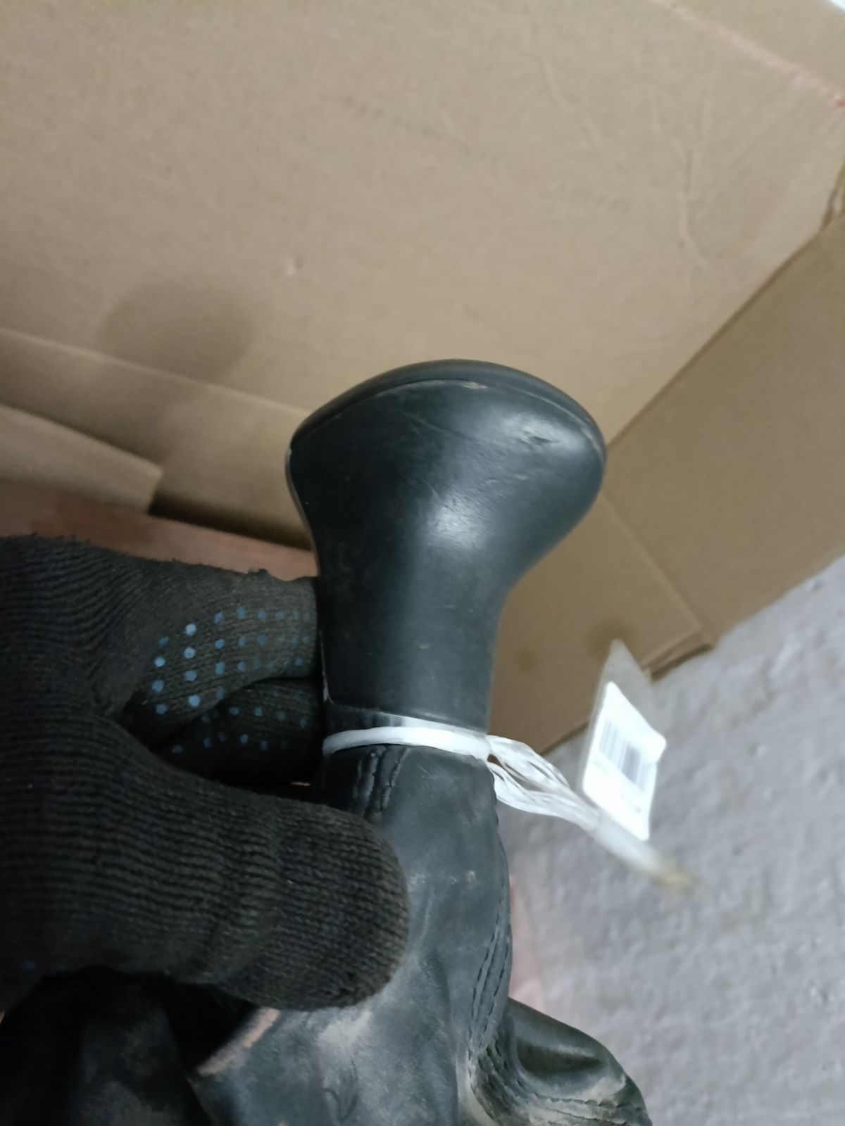 Ручка КПП на Audi A5 8T Фото 17