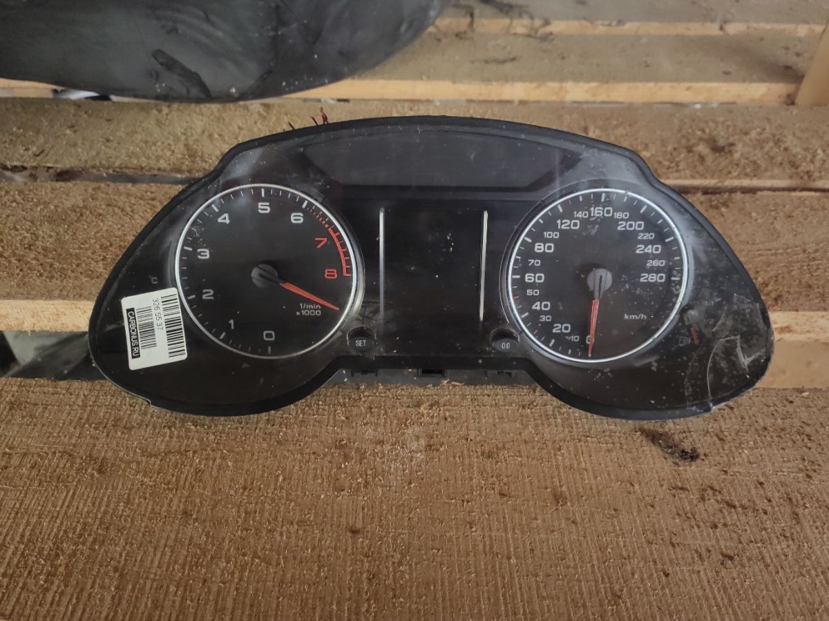 Спидометр 8R0920930A на Audi Q5 8R CDN Фото 3