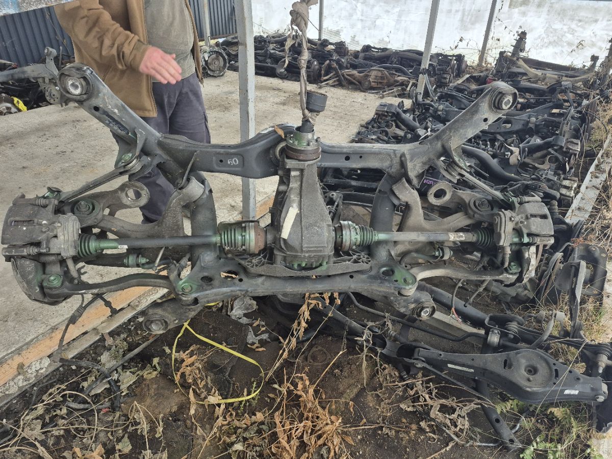 Балка подвески на Audi Q5 8R CDN Фото 42