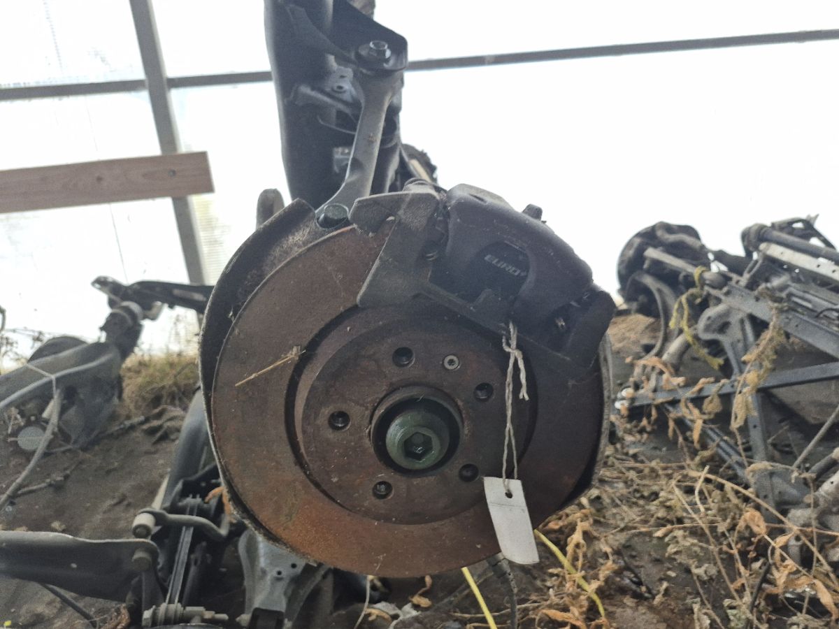 Балка подвески на Audi Q5 8R CDN Фото 44