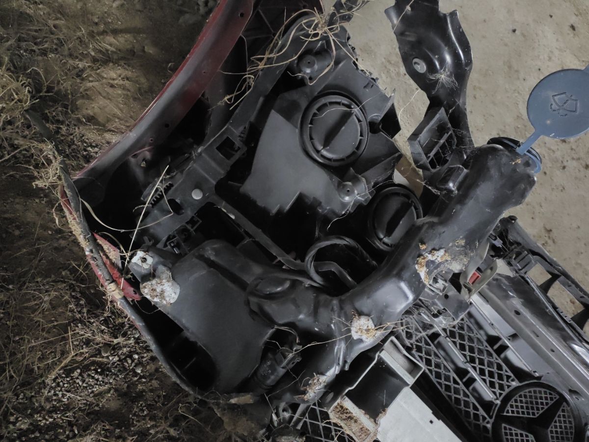 Ноускат на Mercedes-Benz C-Class W204 Фото 15