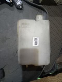 Бачок расширительный 16470-75030 на Toyota Land Cruiser Prado VZJ95W 5VZ-FE Фото 2