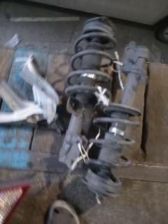 Стойка амортизатора на Nissan Leaf AZE0 EM57 Фото 13