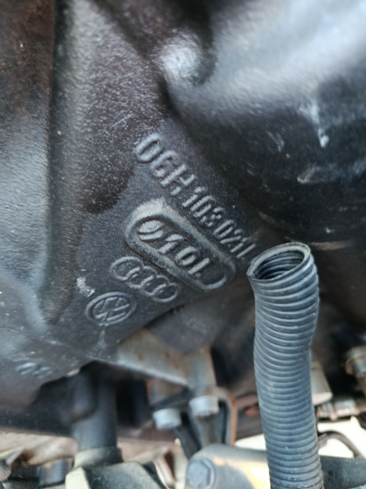 Двигатель на Audi A4 8K CDH Фото 9