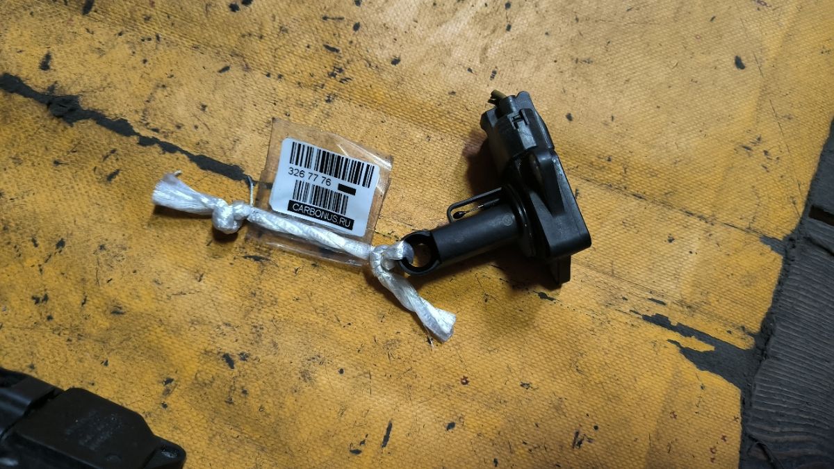 Датчик расхода воздуха 22680-AA310, DK-AF198 на Subaru Legacy Wagon BP5 EJ20 Фото 3