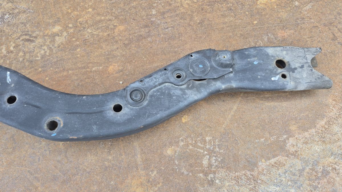 Балка под ДВС на Subaru Impreza Wagon GG2 EJ15 Фото 5