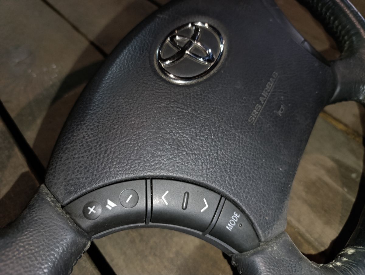 Руль на Toyota Alphard ANH10W Фото 6