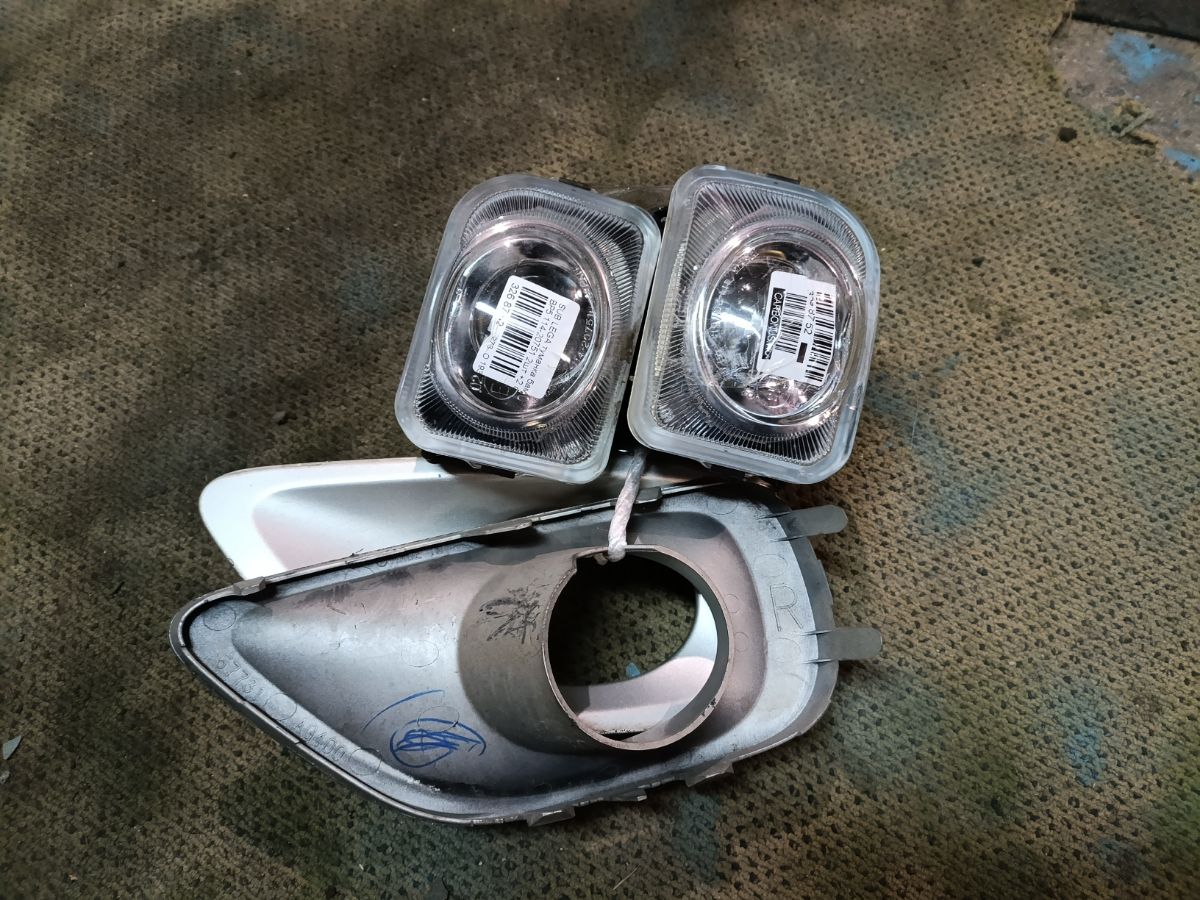 Туманка бамперная 114-20751 114-20751 на Subaru Legacy Wagon BP5 Фото 5