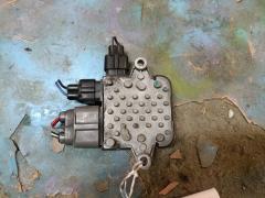 Блок управления вентилятором 21493EG000, 21493EH10A, 21493EN000 на Nissan Fuga Y50 VQ25DE Фото 4