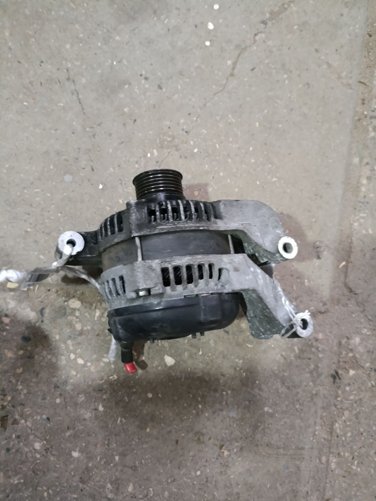 Генератор 30795495 на Volvo V50 MW B4204S3 Фото 7