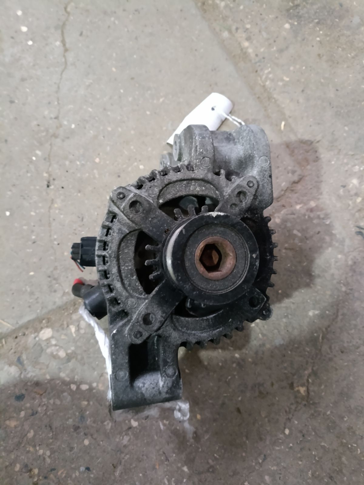 Генератор 30795495 на Volvo V50 MW B4204S3 Фото 8