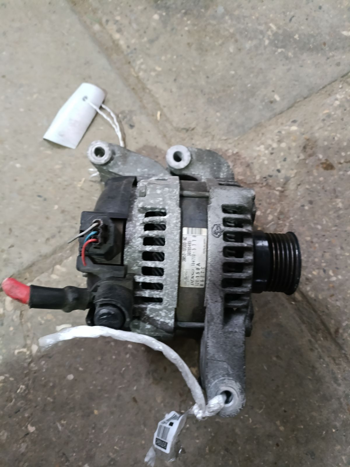 Генератор 30795495 на Volvo V50 MW B4204S3 Фото 9