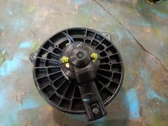 Мотор печки на Honda Stream RN1 Фото 5