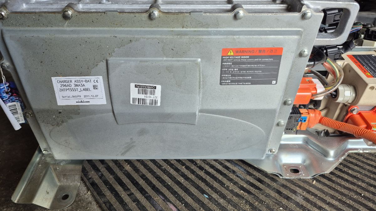 Блок упр-я 296A0-3NA3A на Nissan Leaf ZE0 Фото 6