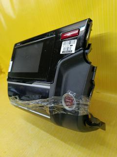 Автомагнитофон 39100-T5C-J61-M1 на Honda Fit Hybrid GP5 Фото 3