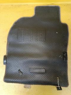 Коврик на Toyota Estima MCR30W Фото 5